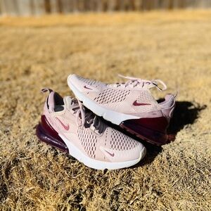 Nike Women's Air Max 270 sneakers